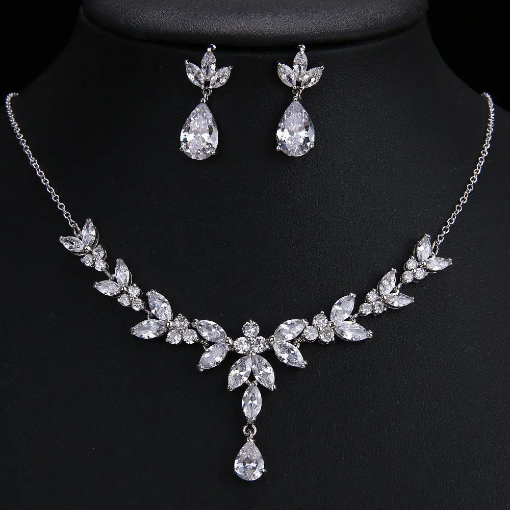 Elegant Copper & Zircon Pendant Necklace Set with Earrings - Nuriyya Bridal Accessories LLC