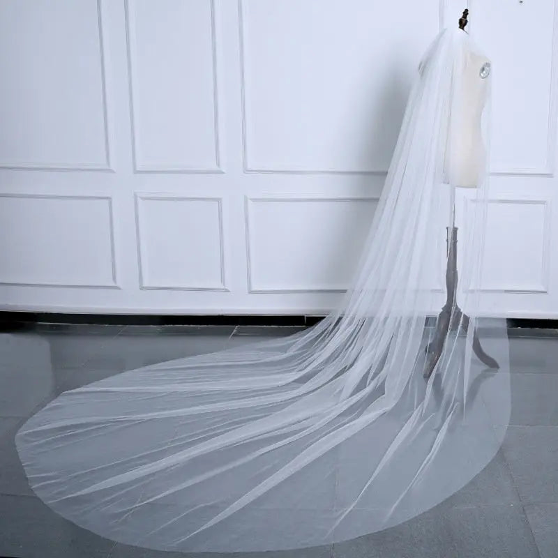 Bridal Wedding Veil with Wide Trailing Tail | Fashion Minimalist Lace Veil in White & Cream - Nuriyya Bridal Accessories LLC