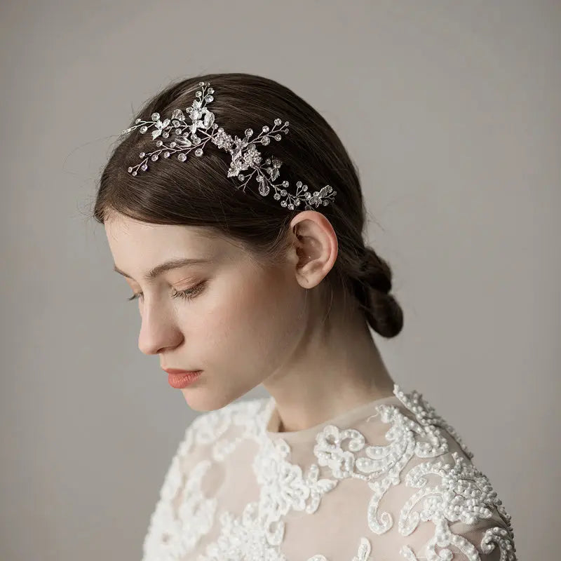 Vintage Bridal Hair Comb – Timeless Sophistication - Nuriyya Bridal Accessories LLC