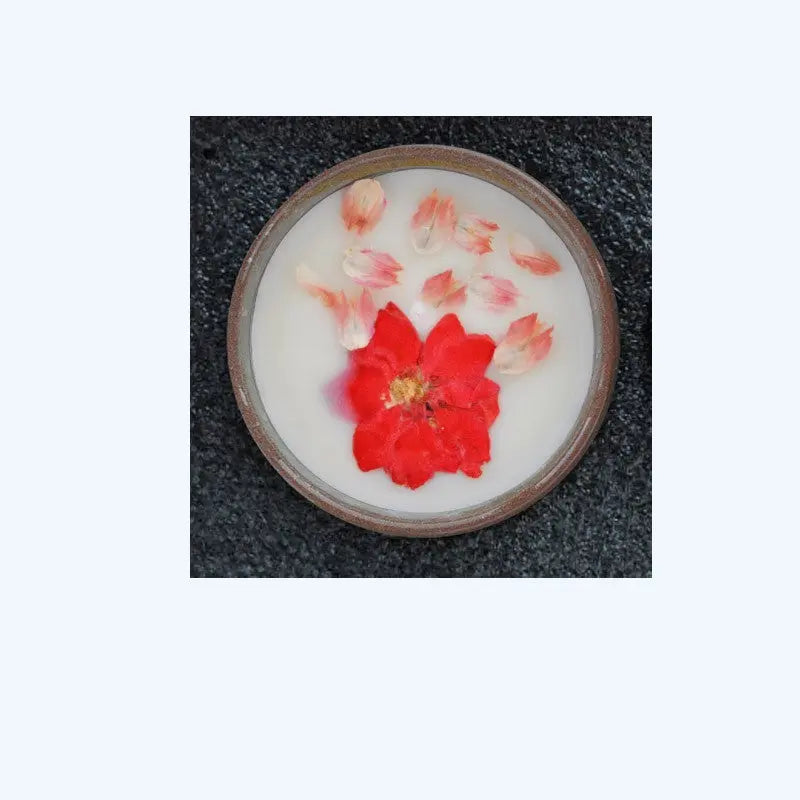 Elegant Ceramic Cup Candle with Dried Flowers & Fragrance - Nuriyya Bridal Accessories LLC