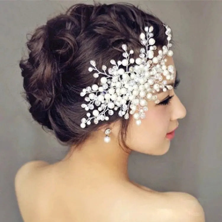 Sparkling Floral Elegance: Handmade Bridal Hair Comb - Nuriyya Bridal Accessories LLC