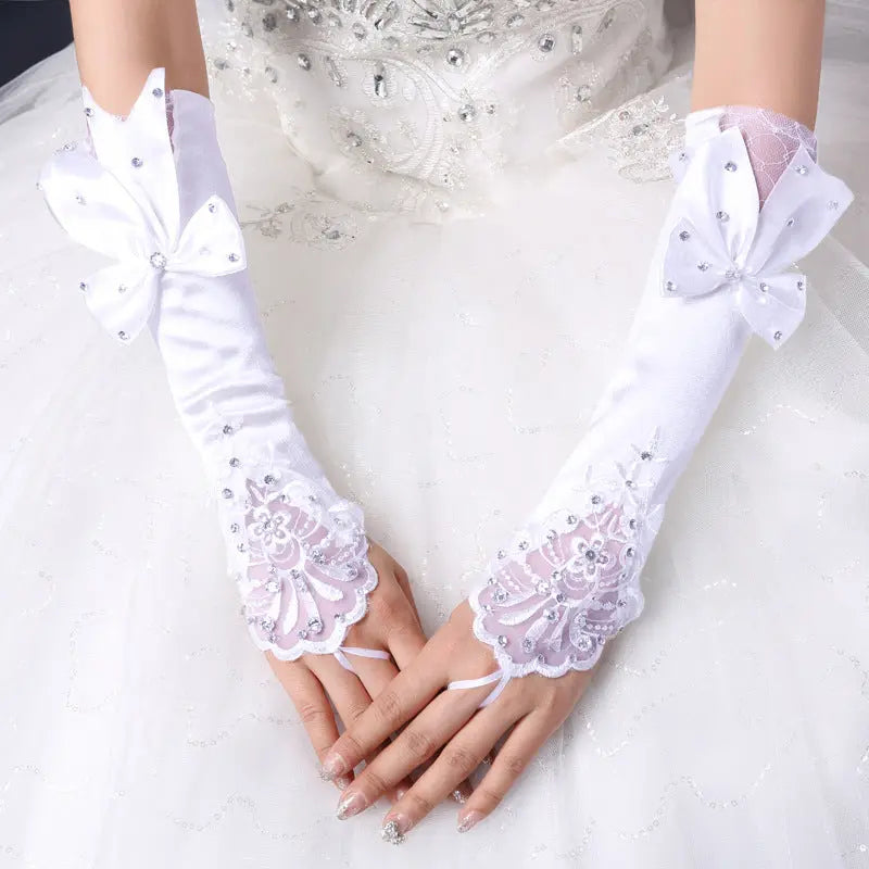 Elegant Bridal Gloves with Hook Finger and Flower Lace Detail - Nuriyya Bridal Accessories LLC